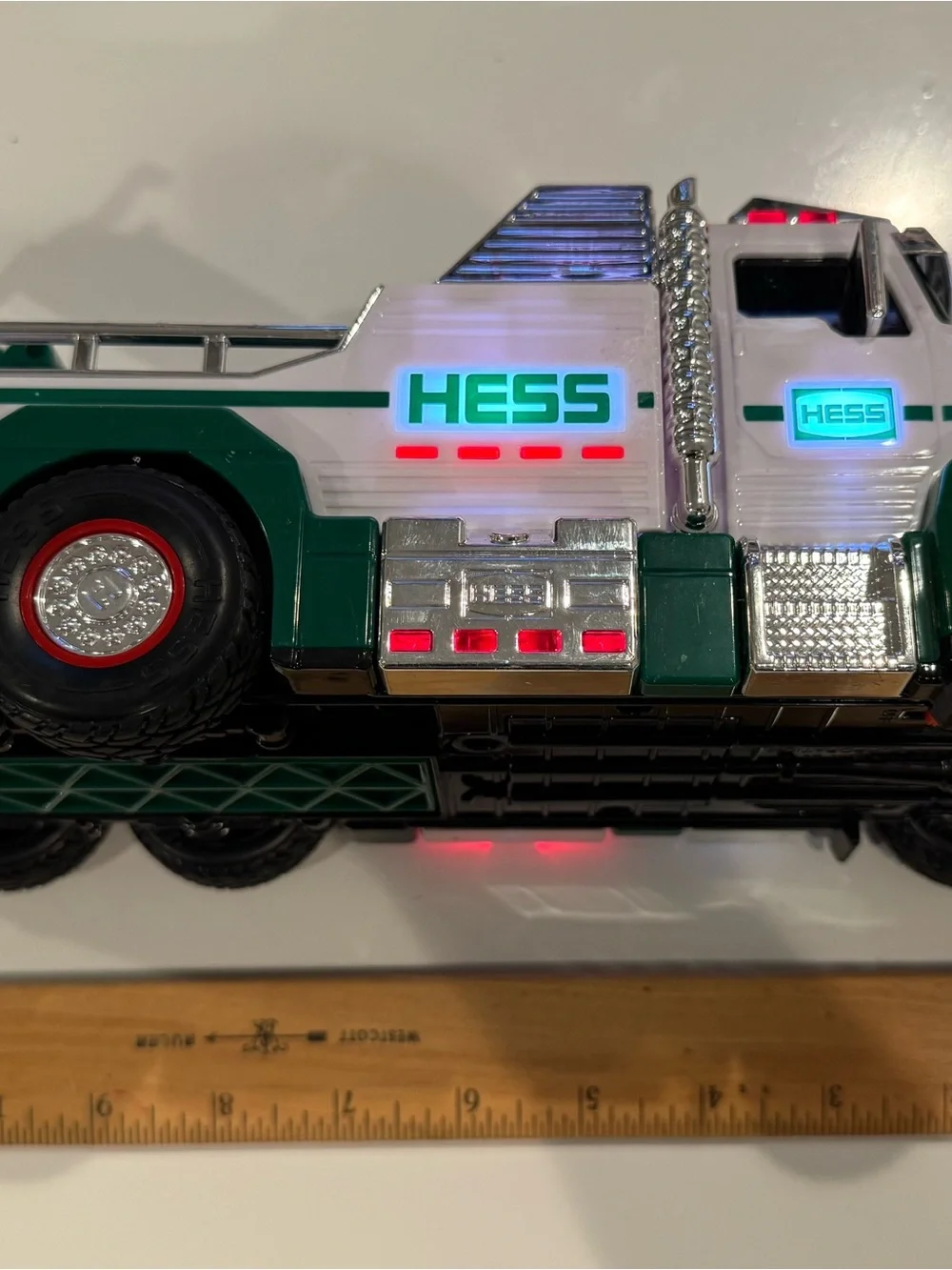 Hess 2019 Toy Tow Truck Rescue Team Lights, Motion and Sounds Works Mod Hook
